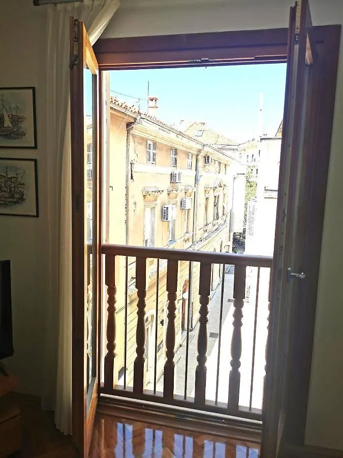Apartment Old Town Mimi Zadar 0*,  Croatia